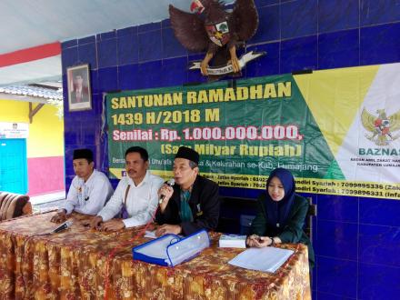PEMBAGIAN ZAKAT DARI BAZNAS KABUPATEN LUMAJANG
